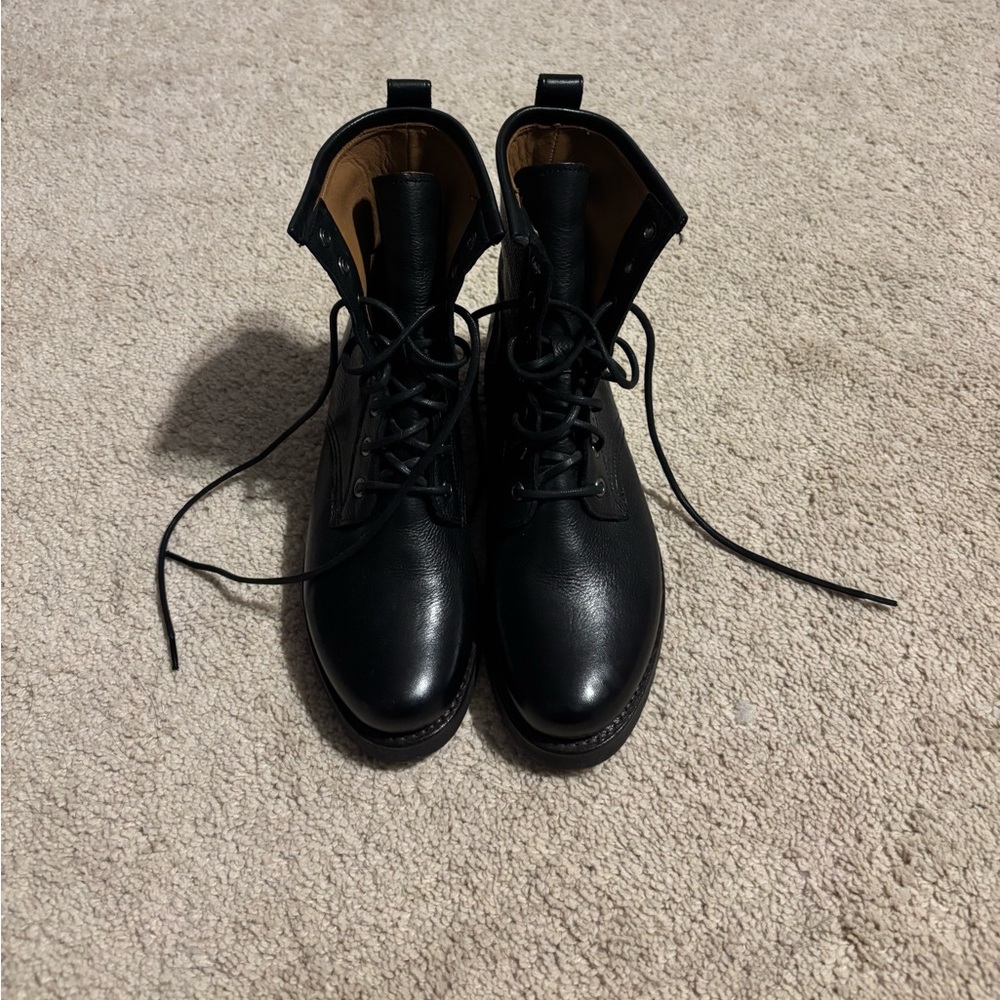 Frye Black Leather Women's Lace Up Boots